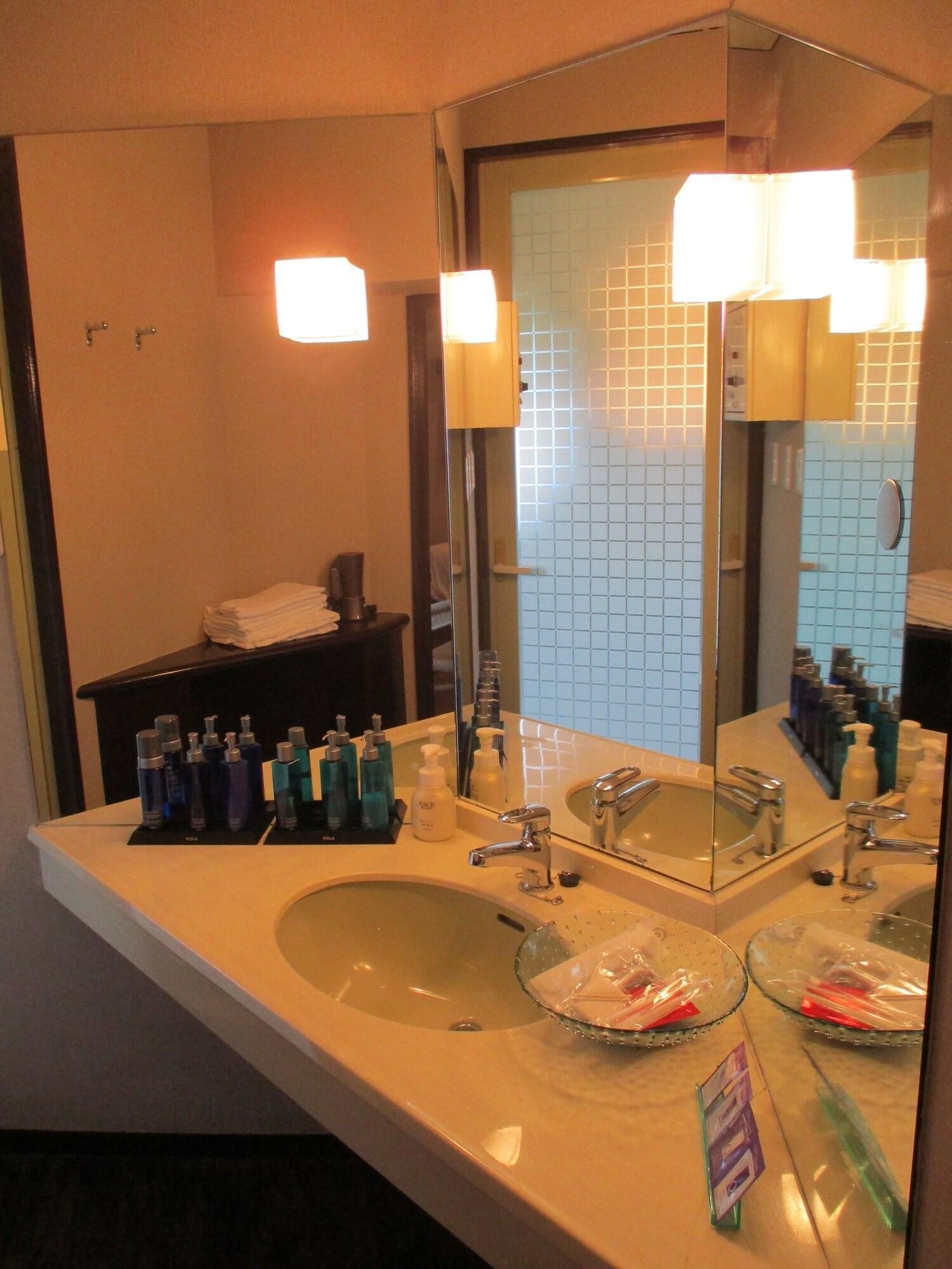 Rycom Crystal Hotel Okinawa Exterior foto
