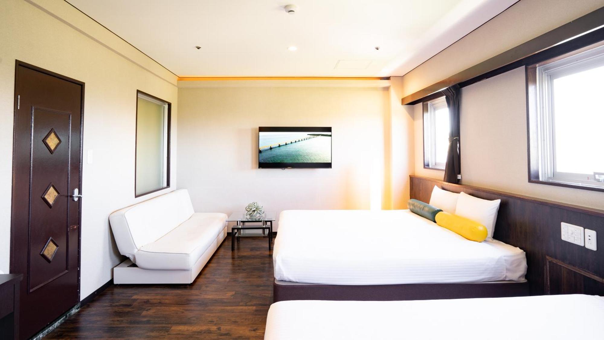 Rycom Crystal Hotel Okinawa Exterior foto